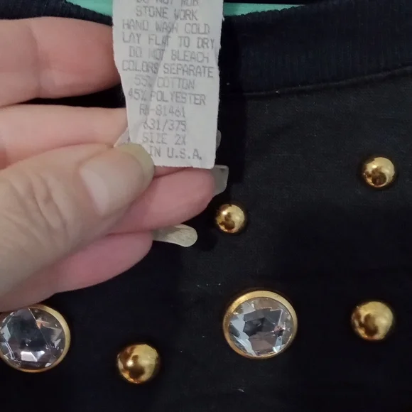 Barclays of Miami 80's vintage pullover. - Picture 3 of 4